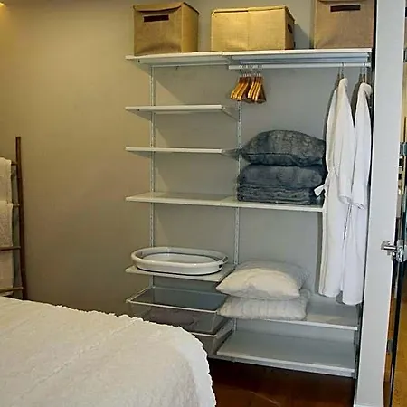 Lovely One Bedroom Appartment-530